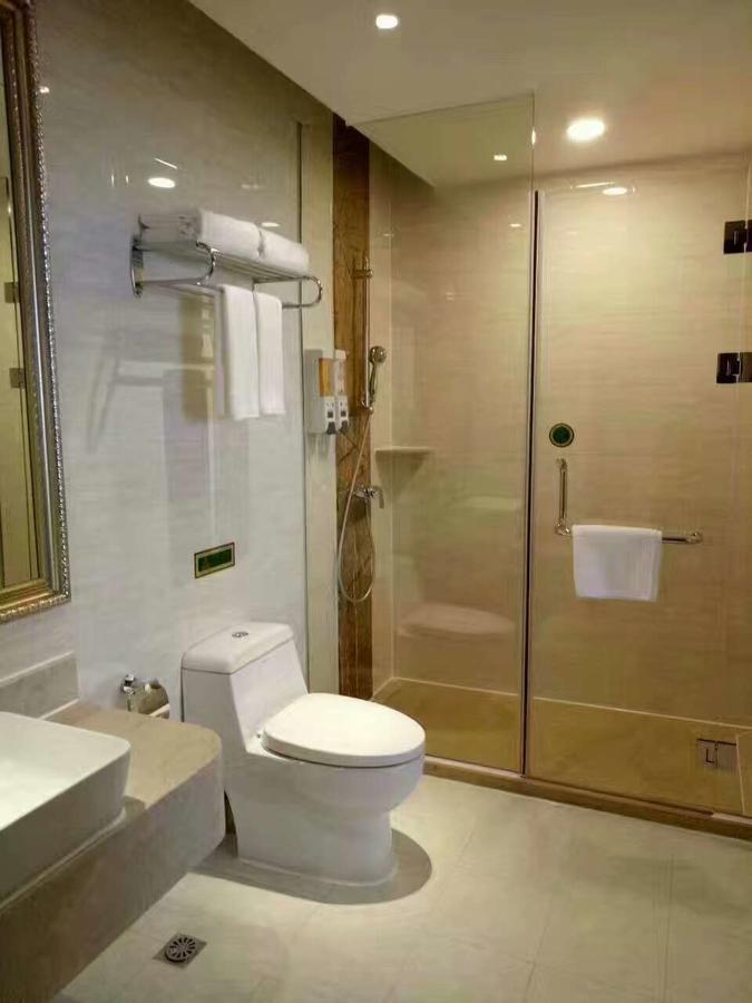 Vienna Hotel Zhongshan Guzhen Town Center 외부 사진