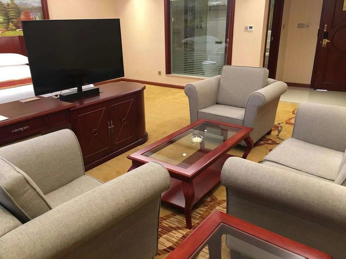Vienna Hotel Zhongshan Guzhen Town Center 외부 사진